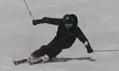 スキーの谷回りでシルエットを一気にカッコよくする秘密の方法を大公開 からの荷重で一気にテクニカル合格 俺の人生 スキーしかねぇ